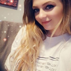 Meet your Posher, Michaela